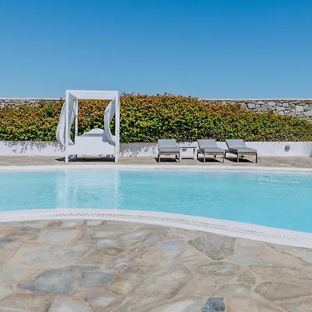 Angelica W Pool, Sea View, 2bdr Villa *