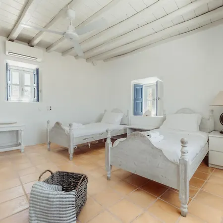 Angelica W Pool, Sea View, 2bdr