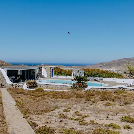 Villa Angelica W Pool, Sea View, 2bdr
