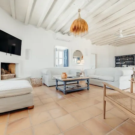 Angelica W Pool, Sea View, 2bdr Villa *