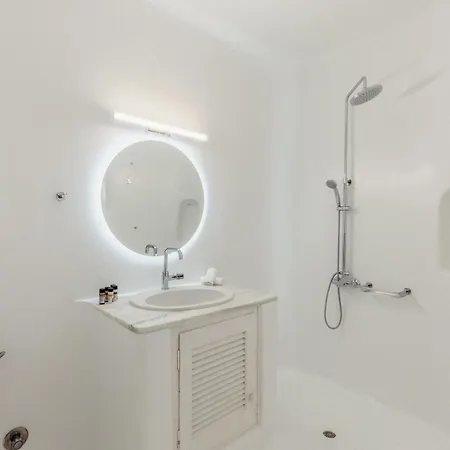 Angelica W Pool, Sea View, 2bdr